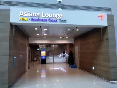 Perbandingan Akses Lounge Bandara